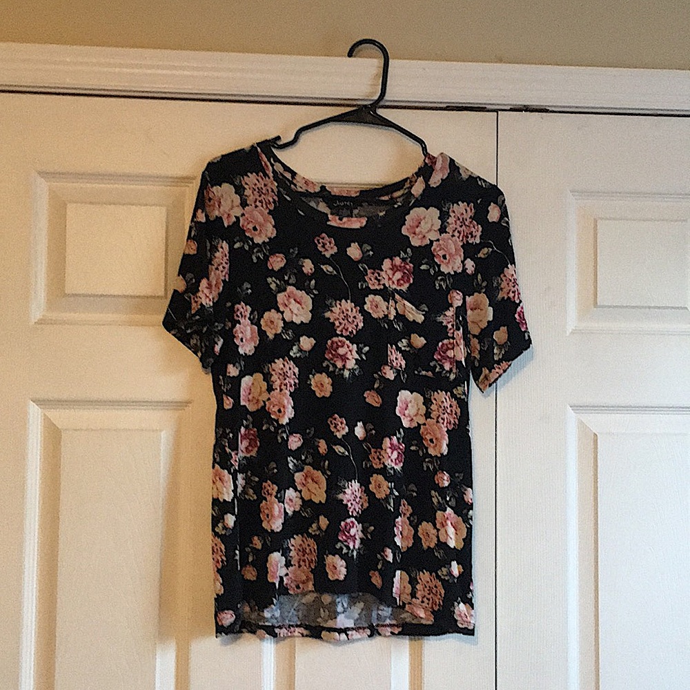Floral Print T-shirt